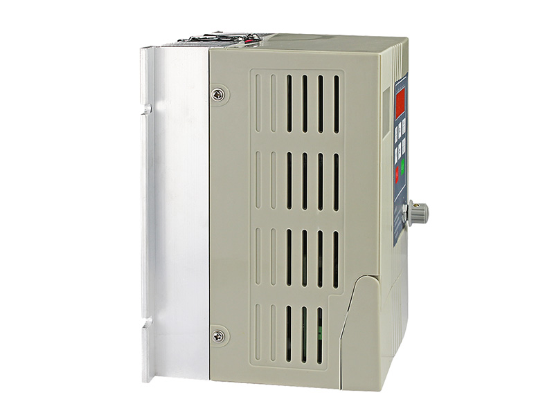 3000H雕刻機變頻器，雕刻機主軸變頻器，變頻器生產(chǎn)廠家，變頻器價格