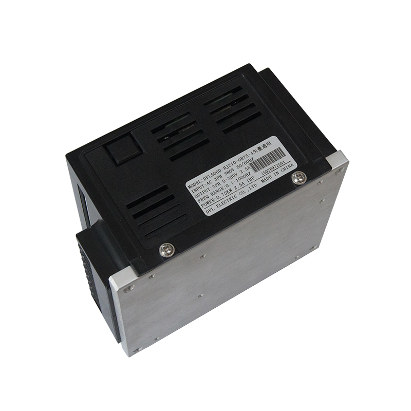 DFL500D通用變頻器，小體變頻器，變頻調(diào)速器，變頻器生產(chǎn)廠家
